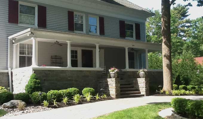 Front driveway landscaping